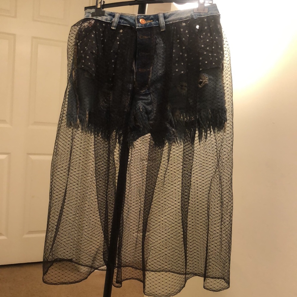 2 in 1 mesh skirt with jeans short mid length black color very good condition